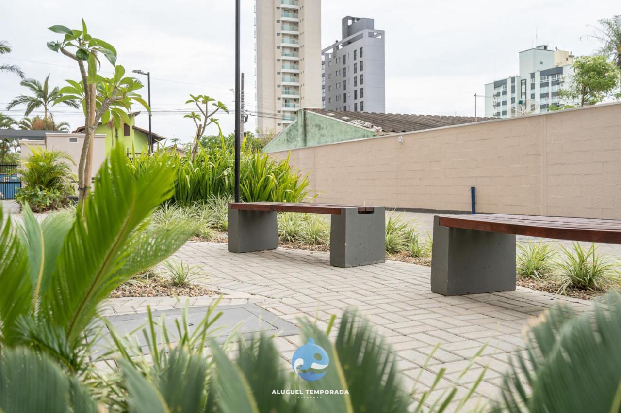 Apartamento Com Vista Mar, Ar-Condicionado, Wi-Fi Condominio Com Piscina, Quadra De Esportes Playground Infantil A 15 Minutos Do Beto Carreiro Piçarras 外观 照片