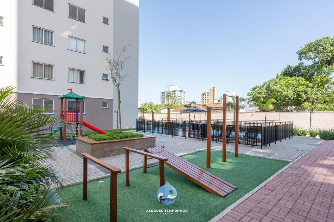 Apartamento Com Vista Mar, Ar-Condicionado, Wi-Fi Condominio Com Piscina, Quadra De Esportes Playground Infantil A 15 Minutos Do Beto Carreiro Piçarras 外观 照片